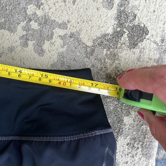 BNWOT Nike shorts - Picture 4 of 14